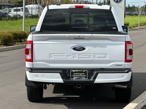 Used 2021 Ford F150 Lariat w/ Equipment Group 502A High AWD/4WD image 4