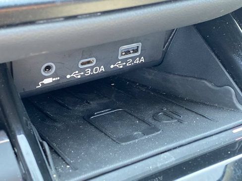 Used 2024 Subaru Outback Wilderness AWD/4WD image 17