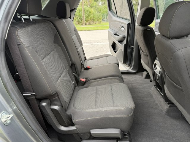 Used 2020 Chevrolet Traverse LS FWD image 17