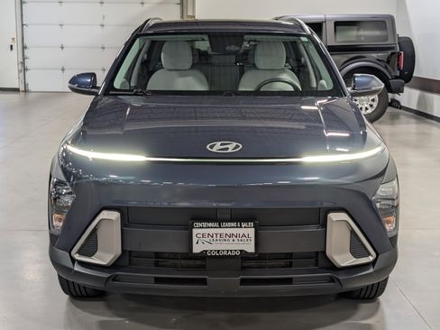 Used 2025 Hyundai Kona SEL AWD/4WD image 8
