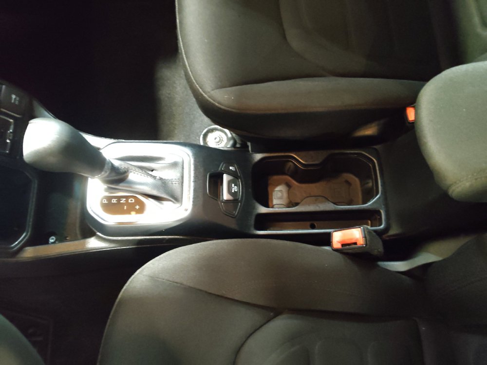 Used 2021 Jeep Renegade Latitude FWD image 26