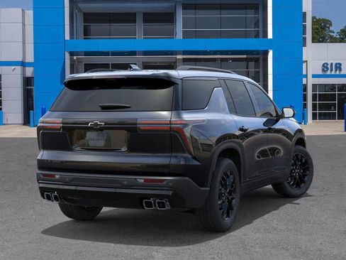 New 2026 Chevrolet Traverse LT w/ Midnight/Sport Edition image 4