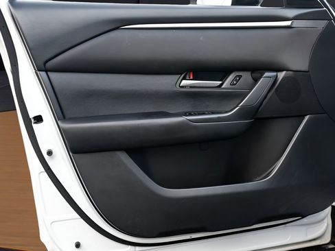 Used 2023 MAZDA CX-50 2.5 S w/ Cargo Package image 21