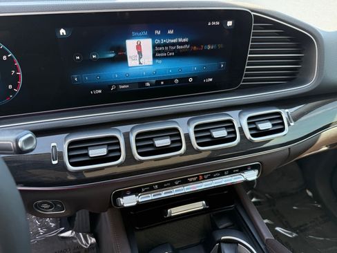 Used 2020 Mercedes-Benz GLE 350 4MATIC image 18
