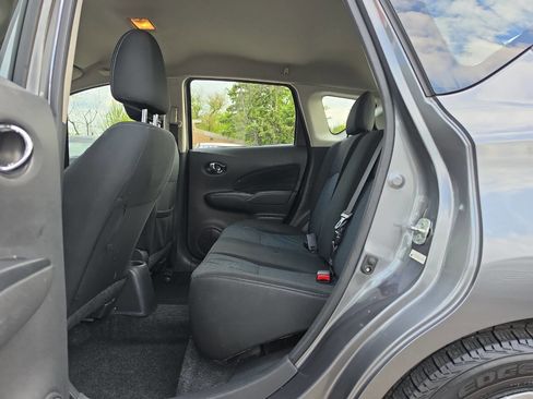 Used 2019 Nissan Versa Note SV FWD image 12