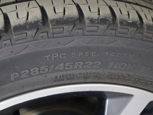 Used 2019 Chevrolet Tahoe Premier w/ RST 6.2L Performance Edition AWD/4WD image 39