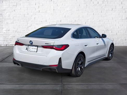 Used 2022 BMW i4 eDrive40 w/ Premium Package image 7