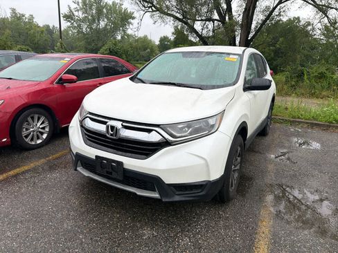 Used 2017 Honda CR-V LX image 9
