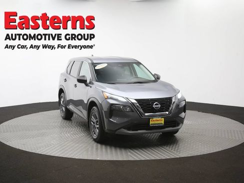 Used 2023 Nissan Rogue S AWD/4WD image 50