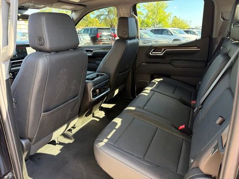 Used 2024 GMC Sierra 1500 Elevation w/ Elevation Premium Package AWD/4WD image 21