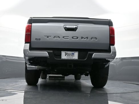 Certified 2024 Toyota Tacoma Limited w/ Limited Package (LT) image 29