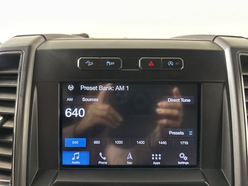 Used 2018 Ford F150 XLT w/ Equipment Group 302A Luxury AWD/4WD image 15