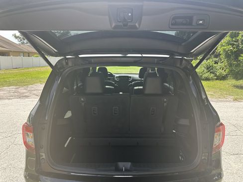 Used 2021 Honda Pilot Black Edition image 17
