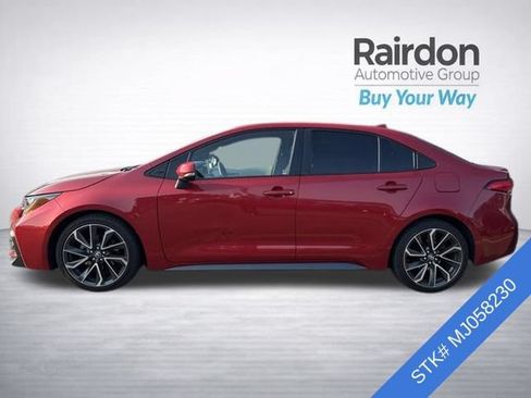 Used 2021 Toyota Corolla SE FWD image 4