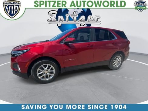 Used 2024 Chevrolet Equinox LT w/ LPO, Floor Liner Package FWD image 4