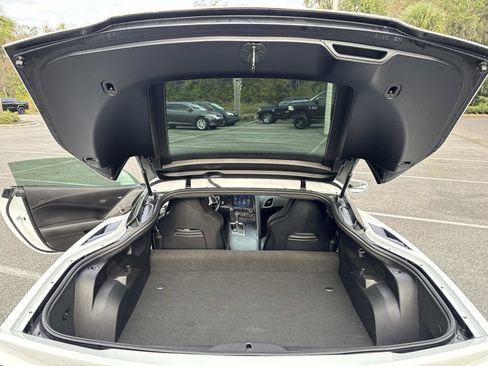 Used 2019 Chevrolet Corvette Stingray Coupe w/ Z51 1LT image 29