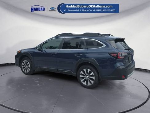 Certified 2025 Subaru Outback Limited AWD/4WD image 3