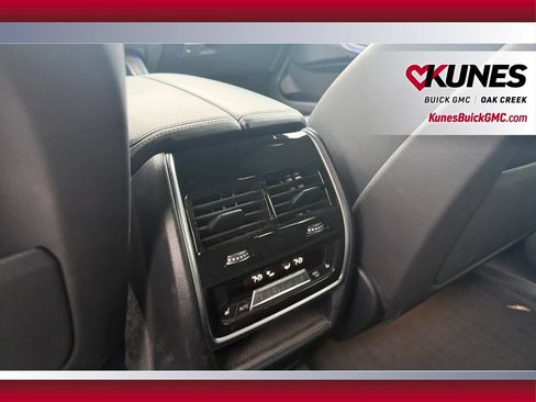 Used 2022 BMW X5 xDrive40i AWD/4WD image 34