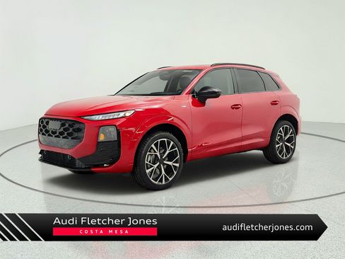 New 2026 Audi Q3 quattro 2.0T AWD/4WD image 1