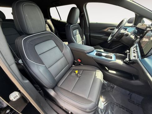 Used 2024 Chevrolet Equinox EV LT w/ Active Safety Package 3 FWD image 19