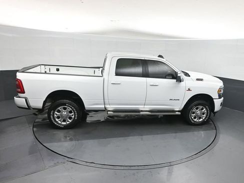 Used 2024 RAM 2500 Laramie AWD/4WD image 29
