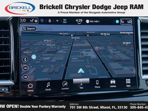Used 2024 Chrysler Pacifica Limited FWD image 34