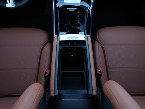 New 2026 Mercedes-Benz GLC 300 4MATIC image 29