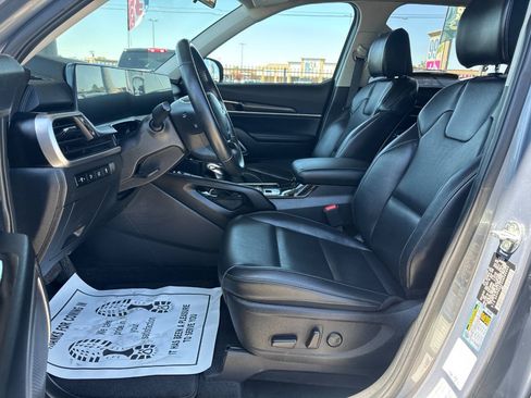 Used 2025 Kia Telluride S AWD/4WD image 10
