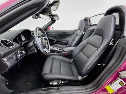 Certified 2024 Porsche 718 Boxster S RWD image 5