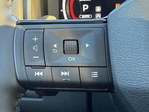 New 2026 Nissan Rogue Platinum w/ Platinum Premium Package image 10