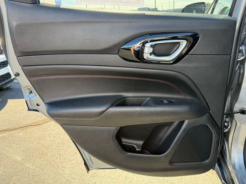 Certified 2022 Jeep Compass Trailhawk w/ Trailhawk Convenience Group AWD/4WD image 27