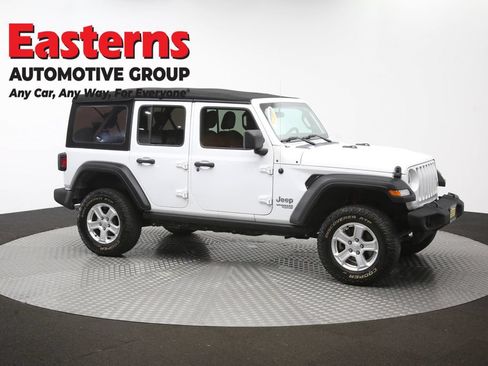 Used 2018 Jeep Wrangler Unlimited Sport S AWD/4WD image 46