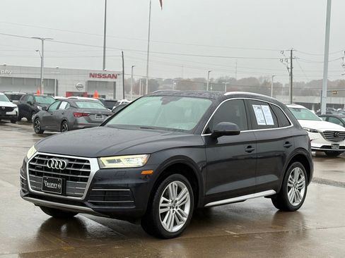 Used 2019 Audi Q5 2.0T Premium Plus w/ Premium Plus Package image 3