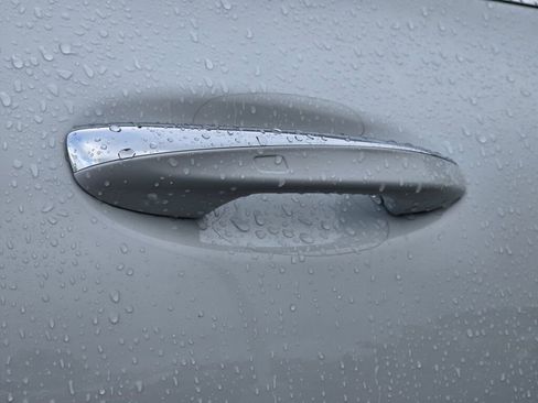 Used 2023 Mercedes-Benz CLA 250 4MATIC image 28