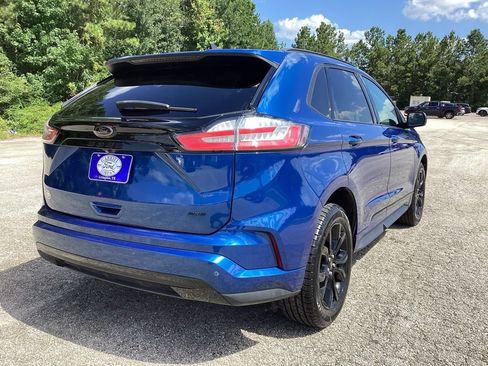 Used 2023 Ford Edge SE w/ Black Appearance Package AWD/4WD image 6