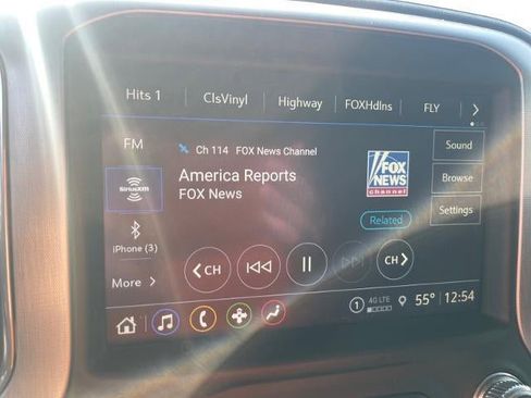 Used 2021 GMC Sierra 1500 Elevation w/ Preferred Package image 13