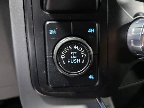 Used 2021 Ford F150 XLT w/ Equipment Group 302A High AWD/4WD image 15
