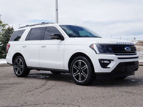 Used 2021 Ford Expedition Limited AWD/4WD image 7