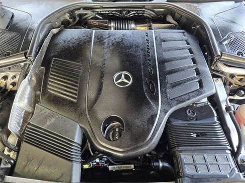 Used 2022 Mercedes-Benz S 500 4MATIC image 32