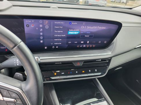 Used 2024 Buick Envision Preferred image 20