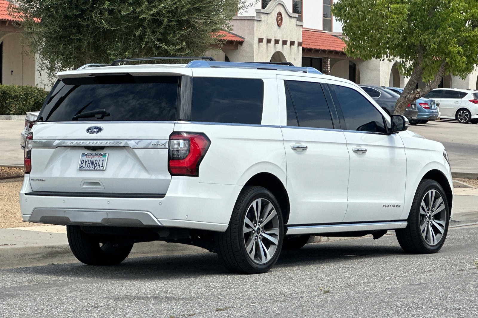 Used 2021 Ford Expedition Max Platinum AWD/4WD image 4
