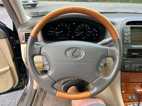 Used 2006 Lexus LS 430 RWD image 43