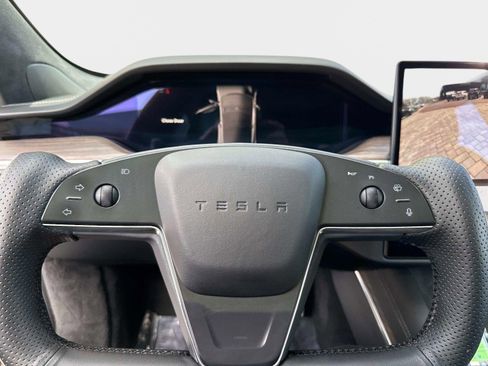 Used 2023 Tesla Model S AWD/4WD image 46