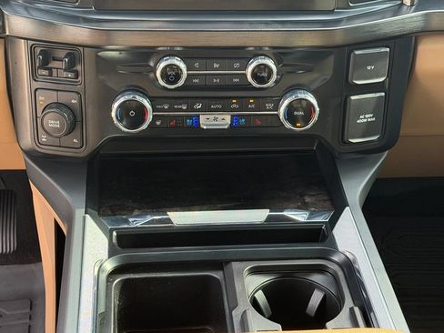 Used 2023 Ford F250 Lariat w/ Chrome Package AWD/4WD image 37