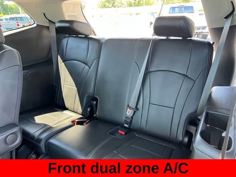 Used 2021 Buick Enclave Avenir image 32