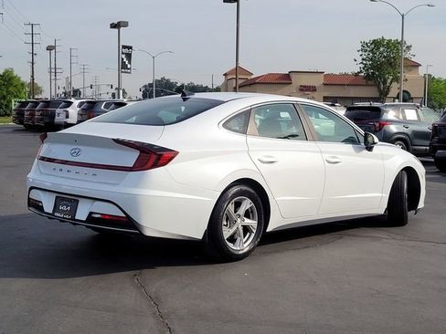 Used 2021 Hyundai Sonata SE FWD image 5