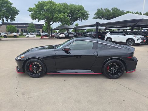 New 2026 Nissan Z NISMO w/ Floor Mat Package RWD image 3