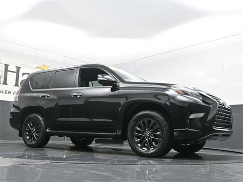 Used 2021 Lexus GX 460 Premium image 2