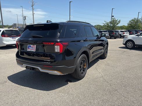 Used 2026 Ford Explorer Tremor w/ Tremor Ultimate Package AWD/4WD image 5