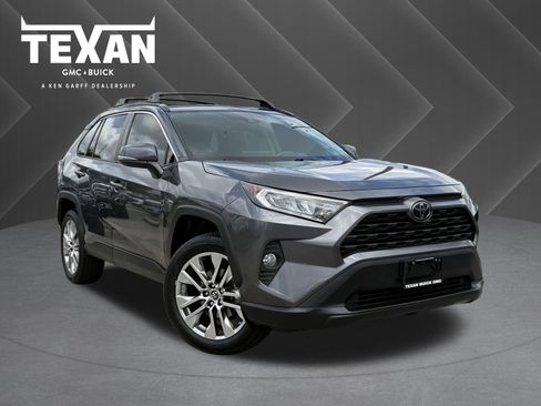 Used 2019 Toyota RAV4 XLE Premium image 1